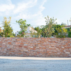 Habillage mur extérieur avec pierre de parement naturelle