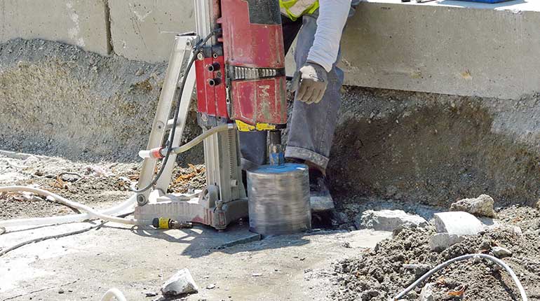 Location matériel chantier BTP Toulon