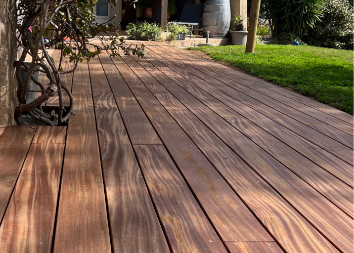 terrasse en bois exotique okan