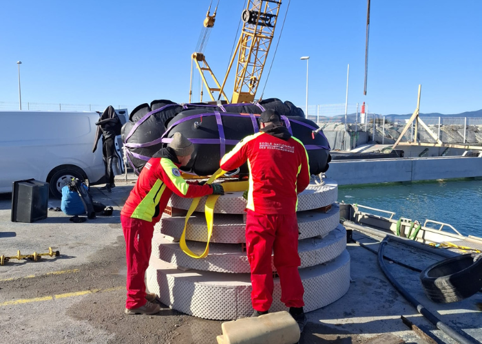 corps mort écologique pour amarrage de bateaux