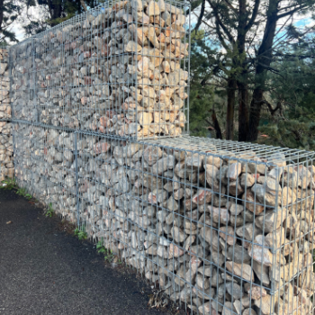 mur de soutènement réalisé en gabions Bonifay